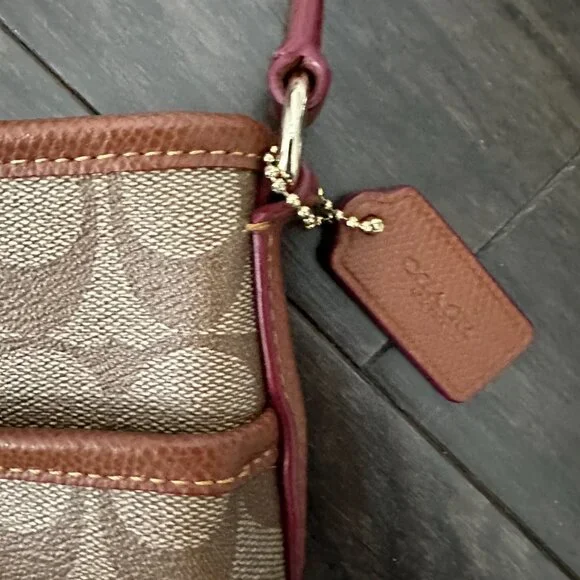 Coach Signature C File Khaki & Brown Canvas Crossbody Bag - Picture 5 of 12